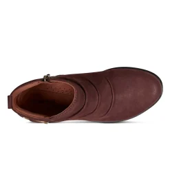 Boots><noscript><img width=